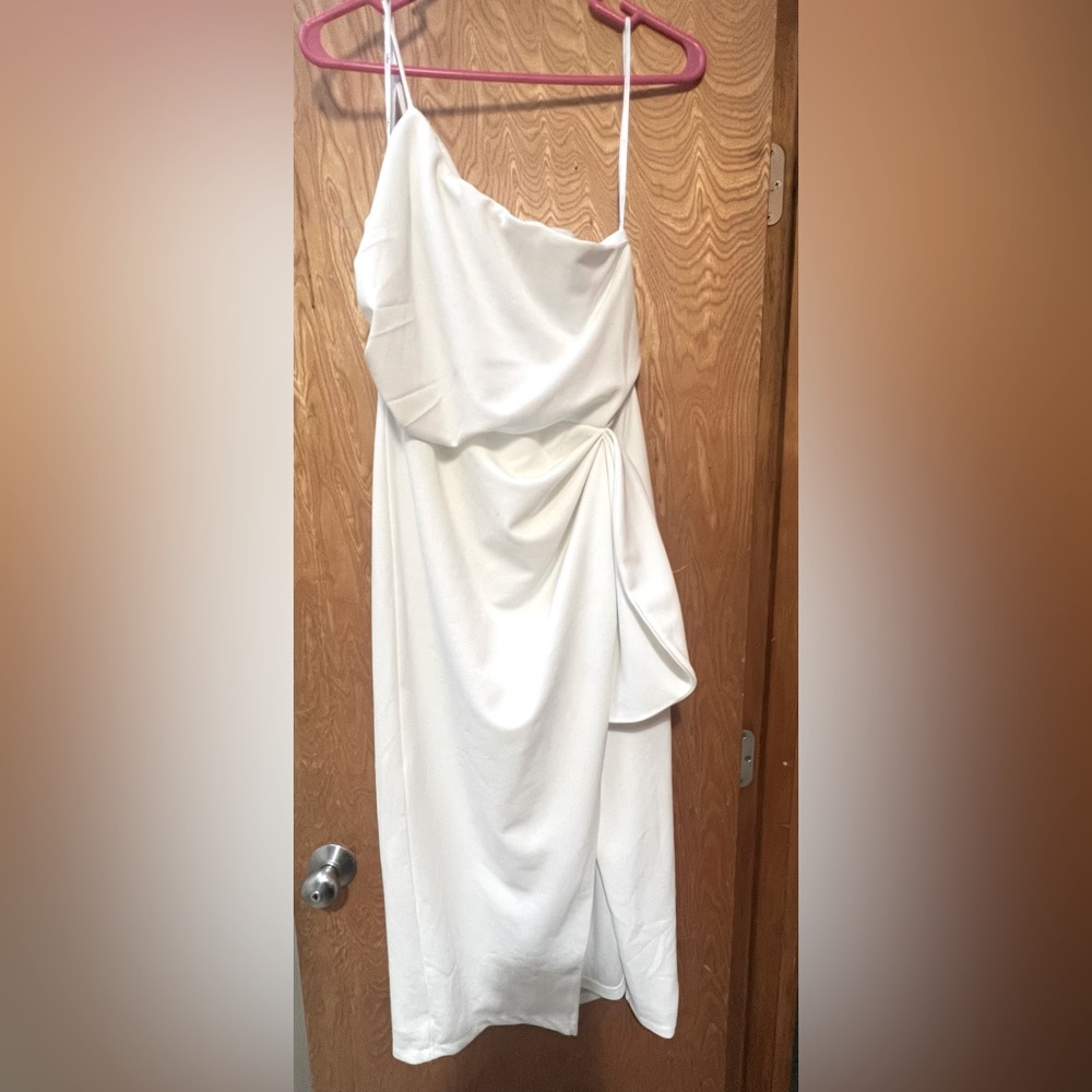 Lulus one shoulder midi dress